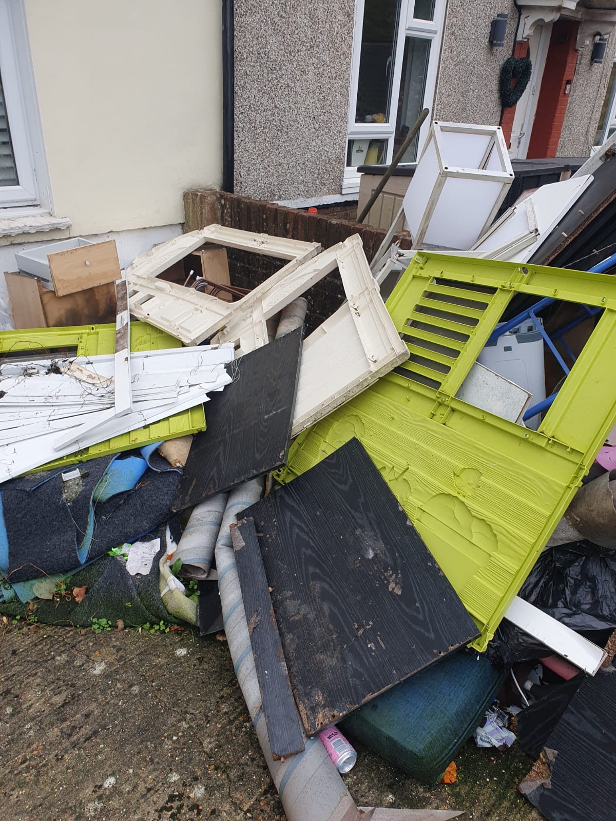 House clearance before - Peacehaven